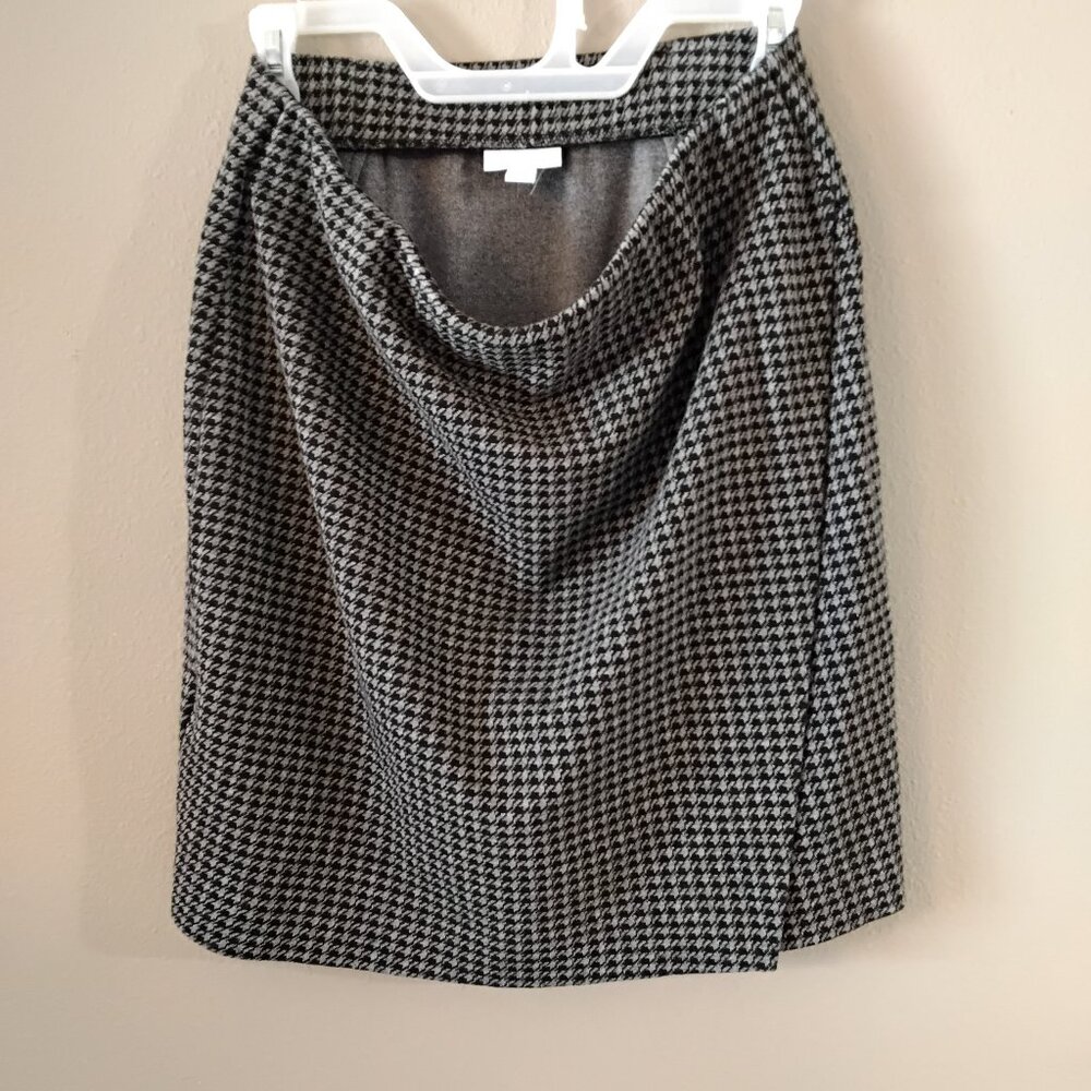 Wool blend houndstooth skirt , j jill ponte knit , a-line skirt
